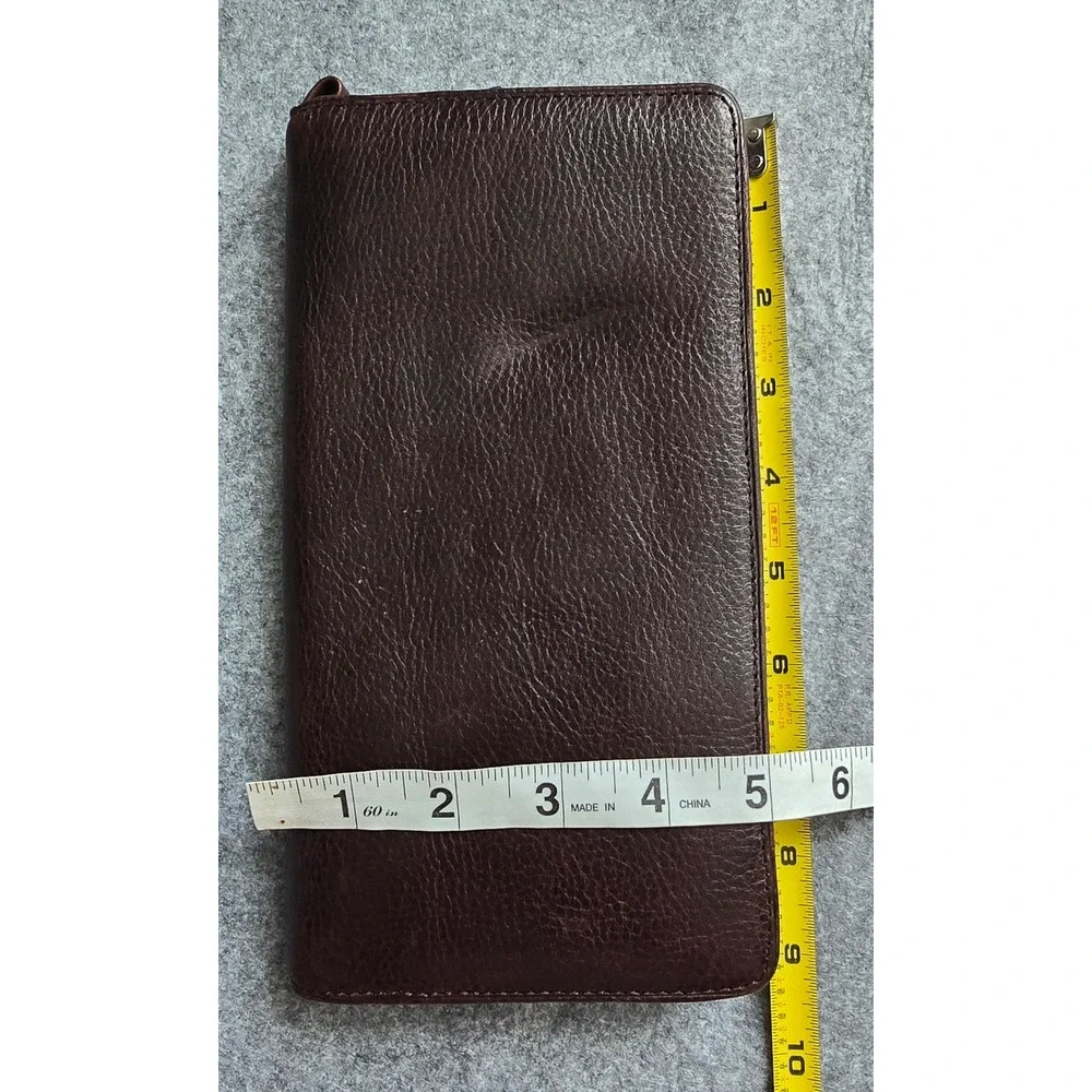 NWOT Wilsons Leather Pelle Studio brown leather zip-around travel organizer